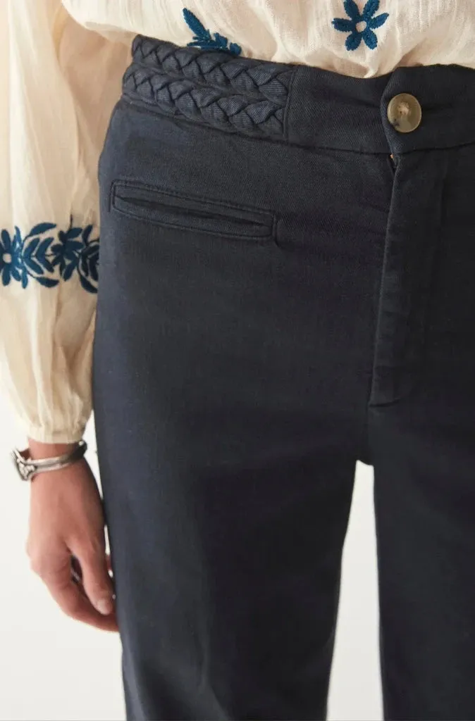 Maison Hotel Ross Pants in Dark Blue and White